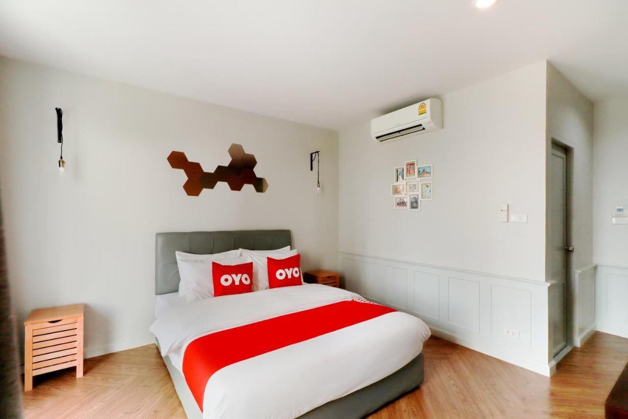 チエンマイ Oyo 825 Casampika Bed & Breakfast エクステリア 写真