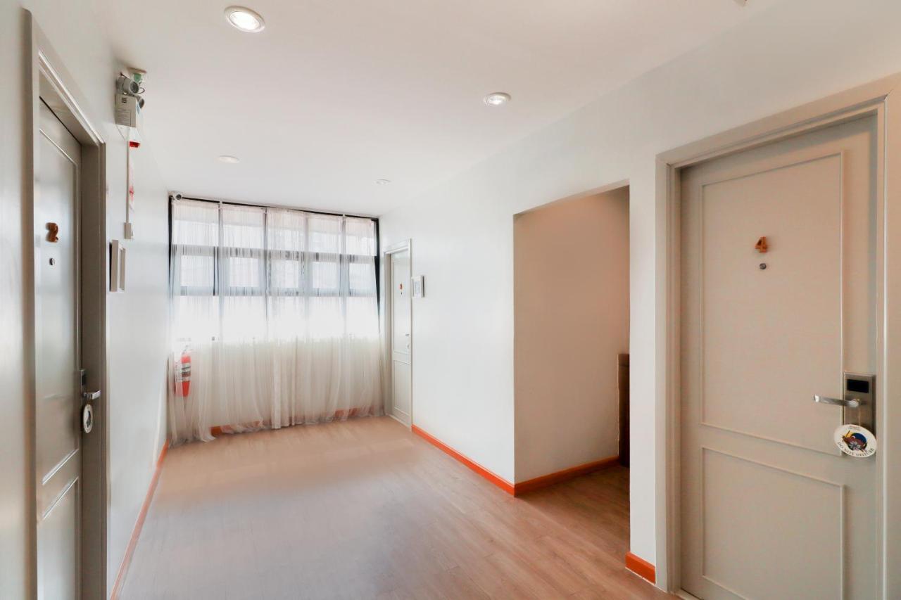 チエンマイ Oyo 825 Casampika Bed & Breakfast エクステリア 写真